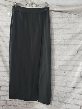 Georgiou Studio InClassic Black Maxi Skirt - Sleek Straight Silhouette. Vintage